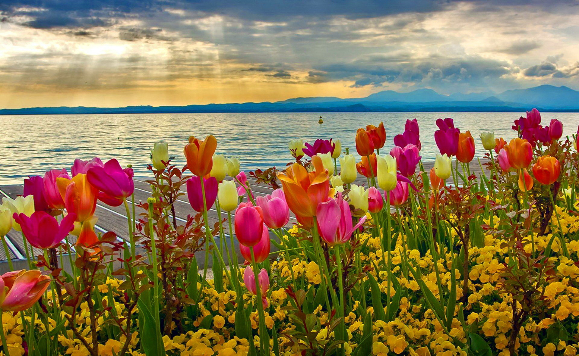 Spring Sunset At Lake Garda Desktop Background